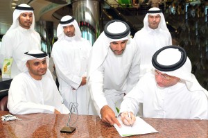 Etisalat begins mobile SIM card registration at its Business Centers and Outlets across the UAE