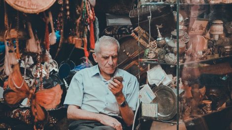 GCC-mobile-phone-markets-under-pressure