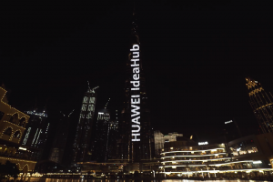 huawei-ideahub-lights-up-burj-khalifa