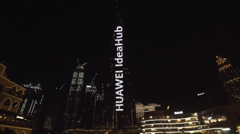 huawei-ideahub-lights-up-burj-khalifa