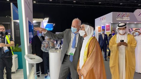 Sheikh Hasher Bin Maktoum Al Maktoum visited the RSCC stand at Cabsat 2021