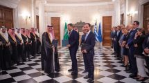 stc expands complete digital eco-system with cable to EU