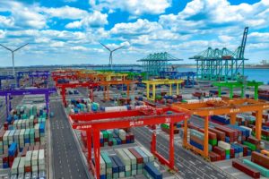 Tianjin Port Group and Huawei deepen cooperation to build a digital twin of the world's first smart, driverless, zero-carbon port terminal