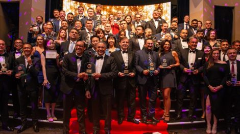 e& wins 2 awards at the Carrier Community Global Awards 2023