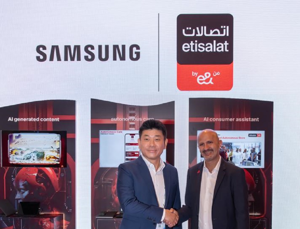 Samsung concludes successful GITEX GLOBAL presence with etisalat by e&