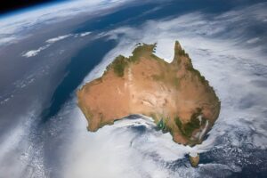 Telstra and Eutelsat OneWeb launch largest deployment of LEO backhaul in Australia