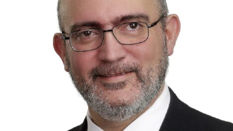 Empowering Graduates Strengthening Companies