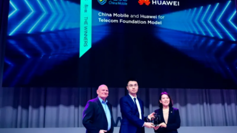 China Mobile and Huawei Win the GSMA GLOMO Best Network Software Breakthrough and CTO Choice