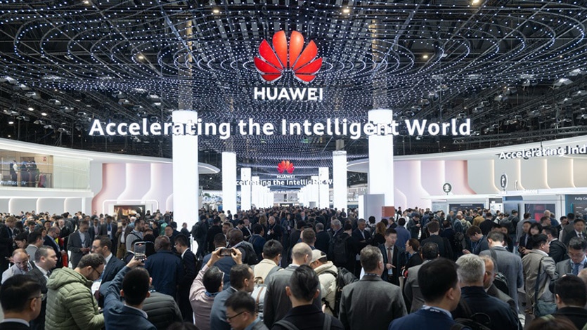 Huawei heralds dawn of Mobile AI era at MWC 2025