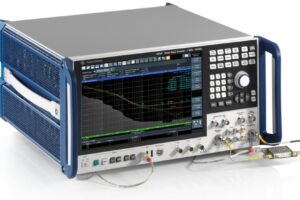 R&S FSWP phase noise analyzer and VCO tester