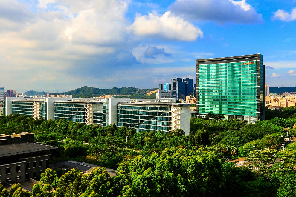 Huawei and partners win industry awards at MWC Shanghai 2025