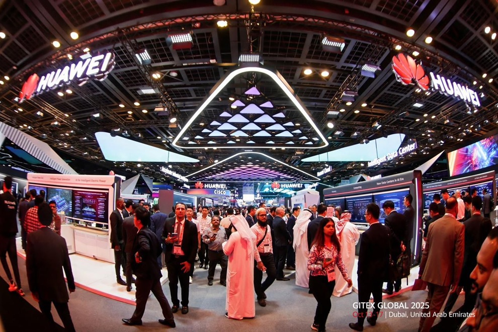 Huawei presents AI-powered innovations and next-generation industry intelligence at GITEX GLOBAL 2025