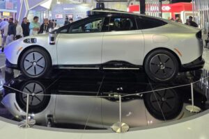 Self-Driving EV draws attention at GITEX Global