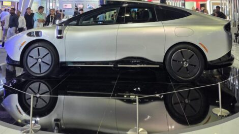 Self-Driving EV draws attention at GITEX Global