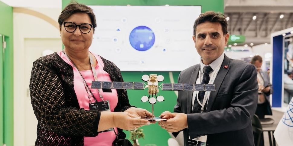 Intersputnik and Turksat sign MoU