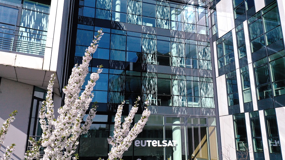 Eutelsat procurement of LEO satellites