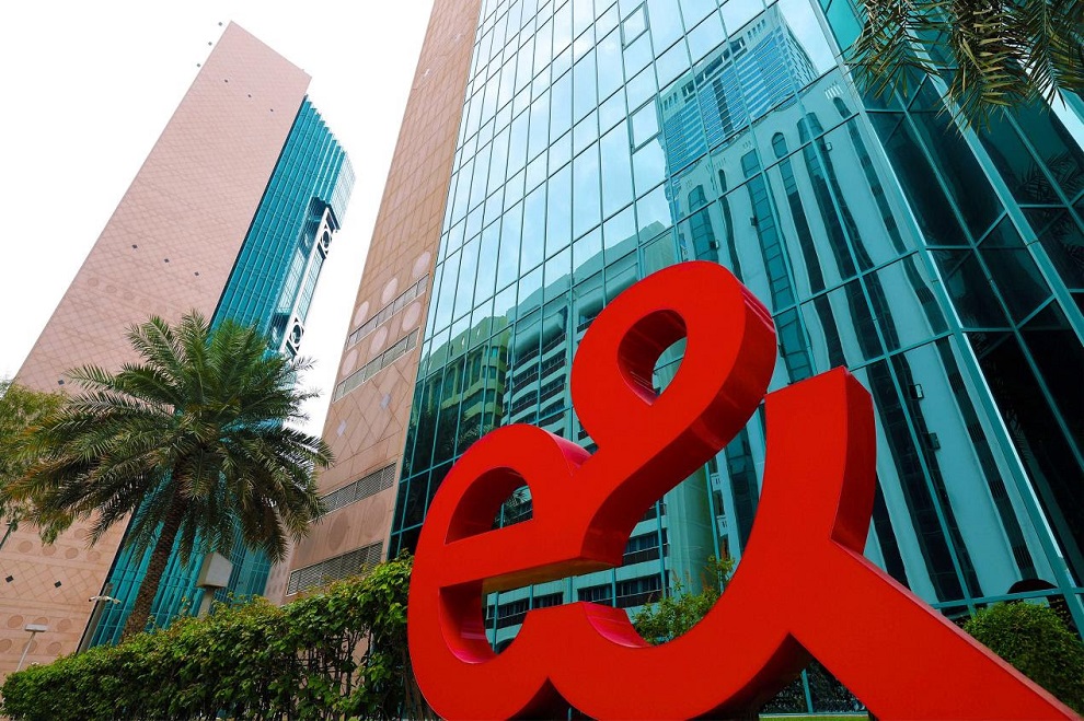 e& secures global leadership with world’s first commercial U6GHz network, establishing the foundation for the 6G era