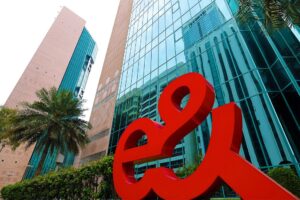 e& and TM Forum blueprint for Autonomous Networks in the AI era