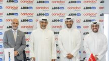 Ooredoo Kuwait signs MoU with AlooChat
