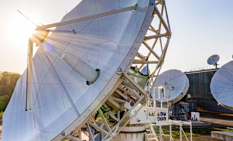 SES expands into global direct-to-device services through Elveo Mobile